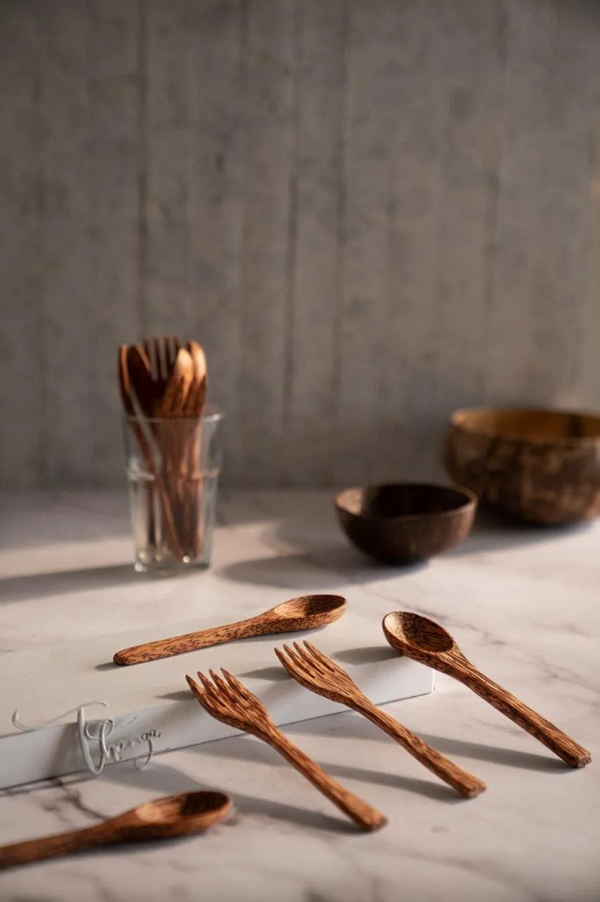 Coconut Wood Spoon & Fork (2 Spoon   2 Fork)